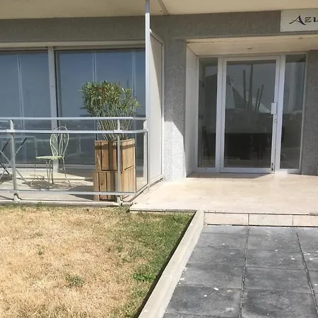 Superbe T4 Avec Emplacement N°1 Face à La Mer! Appartamento